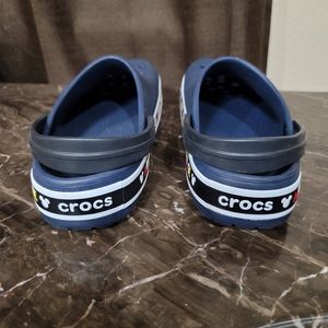 Unisex Mickey Mouse Crocs, blue Size M9, W11